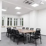 Zamek Nowecin 酒店 莱鲍