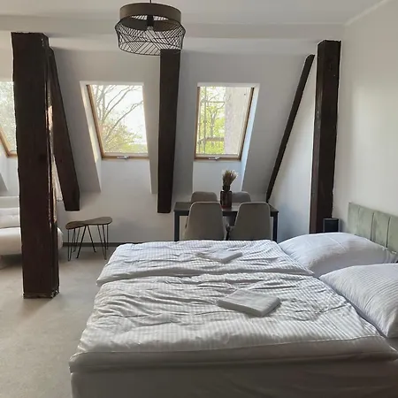 Zamek Nowecin 3* Łeba