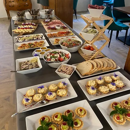 Zamek Nowecin ホテル