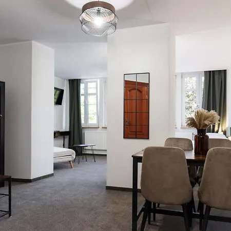 Hotell Zamek Nowecin