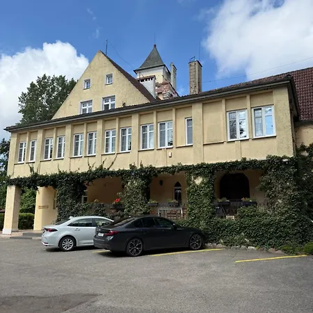 Zamek Nowecin ホテル